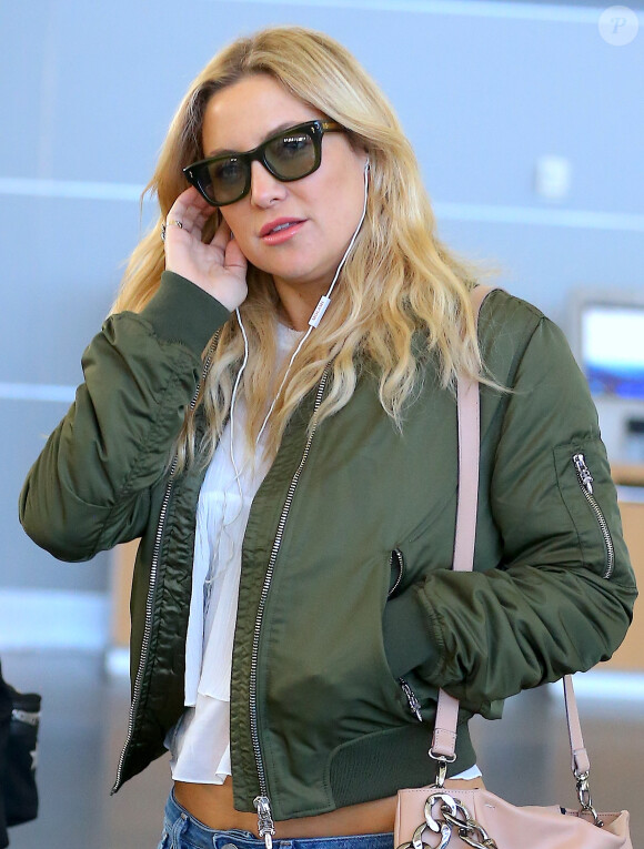 Kate Hudson à l'aéroport de JFK à New York, le 27 avril 2016