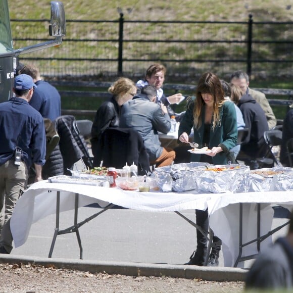 Exclusif - Lou Doillon sur le tournage d'une publicité pour Gucci à Central Park. New York, le 14 avril 2016.