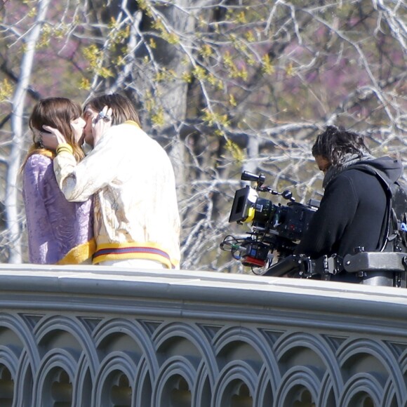 Exclusif - Lou Doillon tourne une publicité pour Gucci à Central Park. New York, le 14 avril 2016.