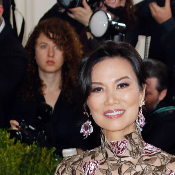 Wendi Deng en robe Christopher Kane au Met Gala le 2 mai 2016