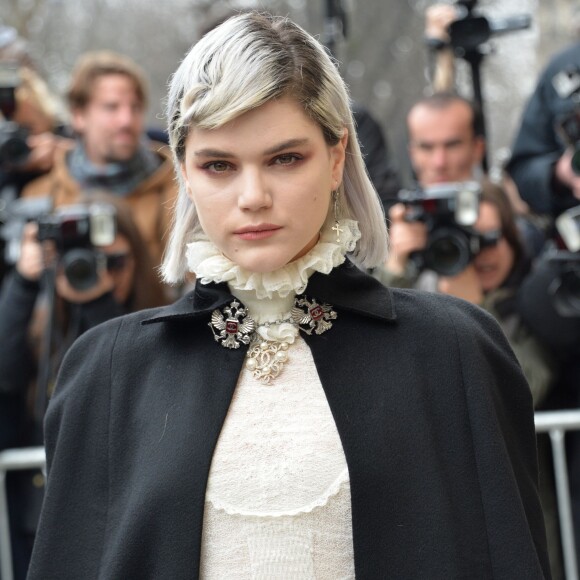 Soko - Arrivées au défilé de mode "Chanel", collection prêt-à-porter automne-hiver 2015/2016, à Paris. Le 10 mars 2015
