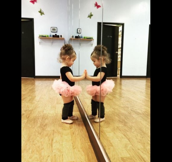 Elizabella, la fille d'Alyssa Milano sur Instagram. Mai 2016