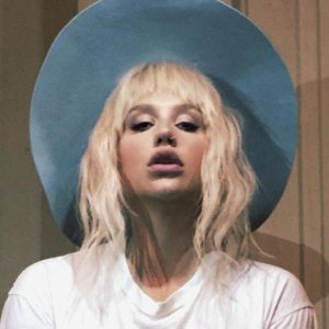 Kesha a publié une photo de sa nouvelle coupe de cheveux sur sa page Instagram, le 9 mai 2016