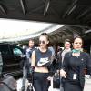 Bella Hadid arrive à l'aéroport de Nice, le 9 mai 2016.