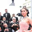 Araya A. Hargate - Montée des marches du film "Café Society" pour l'ouverture du 69e Festival International du Film de Cannes. Le 11 mai 2016. © Borde-Jacovides-Moreau/Bestimage