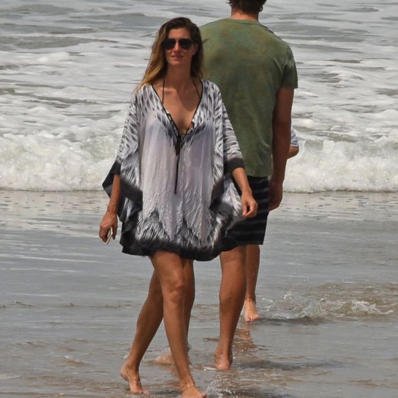 Gisele Bündchen et son mari Tom Brady en vacances au Costa Rica le 27 mars 2016.