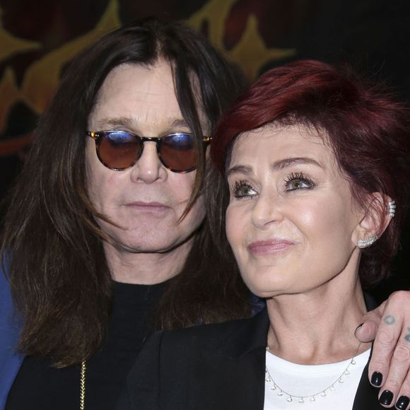 Ozzy Osbourne et Sharon Osbourne se retrouvent pour la soirée ‘Corey Taylor Special Announcement' au Palladium à Hollywood. Après trente ans de mariage, le couple mythique du heavy metal, Ozzy et Sharon Osbourne se séparent. Selon plusieurs sources, ce dernier aurait même quitté le domicile conjugal. Le 12 mai 2016