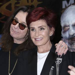 Ozzy Osbourne et Sharon Osbourne se retrouvent pour la soirée ‘Corey Taylor Special Announcement' au Palladium à Hollywood. Après trente ans de mariage, le couple mythique du heavy metal, Ozzy et Sharon Osbourne se séparent. Selon plusieurs sources, ce dernier aurait même quitté le domicile conjugal. Le 12 mai 2016