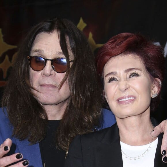 Ozzy Osbourne et Sharon Osbourne se retrouvent pour la soirée ‘Corey Taylor Special Announcement' au Palladium à Hollywood. Après trente ans de mariage, le couple mythique du heavy metal, Ozzy et Sharon Osbourne se séparent. Selon plusieurs sources, ce dernier aurait même quitté le domicile conjugal. Le 12 mai 2016