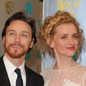 James McAvoy et sa femme Anne-Marie Duff - Arrivée des people à la cérémonie des British Academy Film Awards 2015 au Royal Opera House à Londres le 8 février 2015