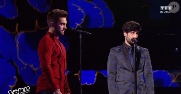 MB14 chante avec Kendji Girac lors de la finale de The Voice 5, sur TF1, le samedi 14 mai 2016