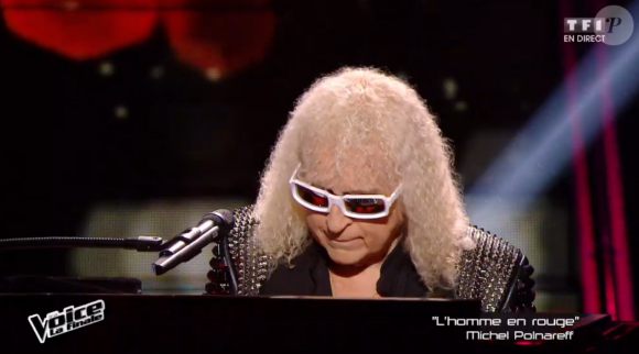 Clément Verzi chante avec Michel Polnareff lors de la finale de The Voice 5, sur TF1, le samedi 14 mai 2016