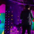 Mika chante avec MB14 lors de la finale de The Voice 5, sur TF1, le samedi 14 mai 2016