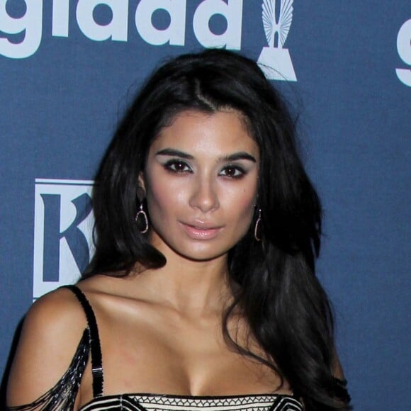 Diane Guerrero  à la 27ème soirée annuelle Glaad Media à The Waldorf-Astoria à New York, le 14 mai 2016