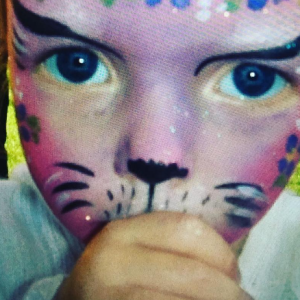 Gwyneth Paltrow fête les douze ans de sa fille Apple, en partageant une photo d'elle à l'âge de deux ans. Photo publiée sur Instagram, le 14 mai 2016