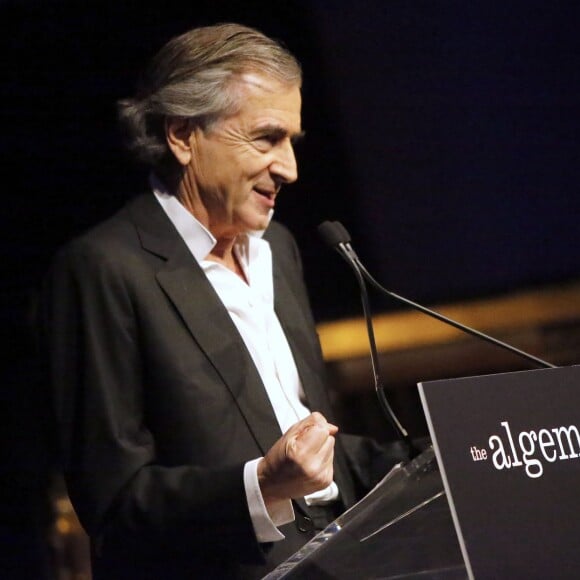 Exclusif - Bernard-Henri Lévy - Le 3ème Gala annuel "Algemeiner Jewish 100" au Gotham Hall à New York, le 28 mars 2016. Au cours de cette soirée, des prix ont été remis à M. Gove, B-H. Lévy, J. Rosen, et T. Feldshuh.