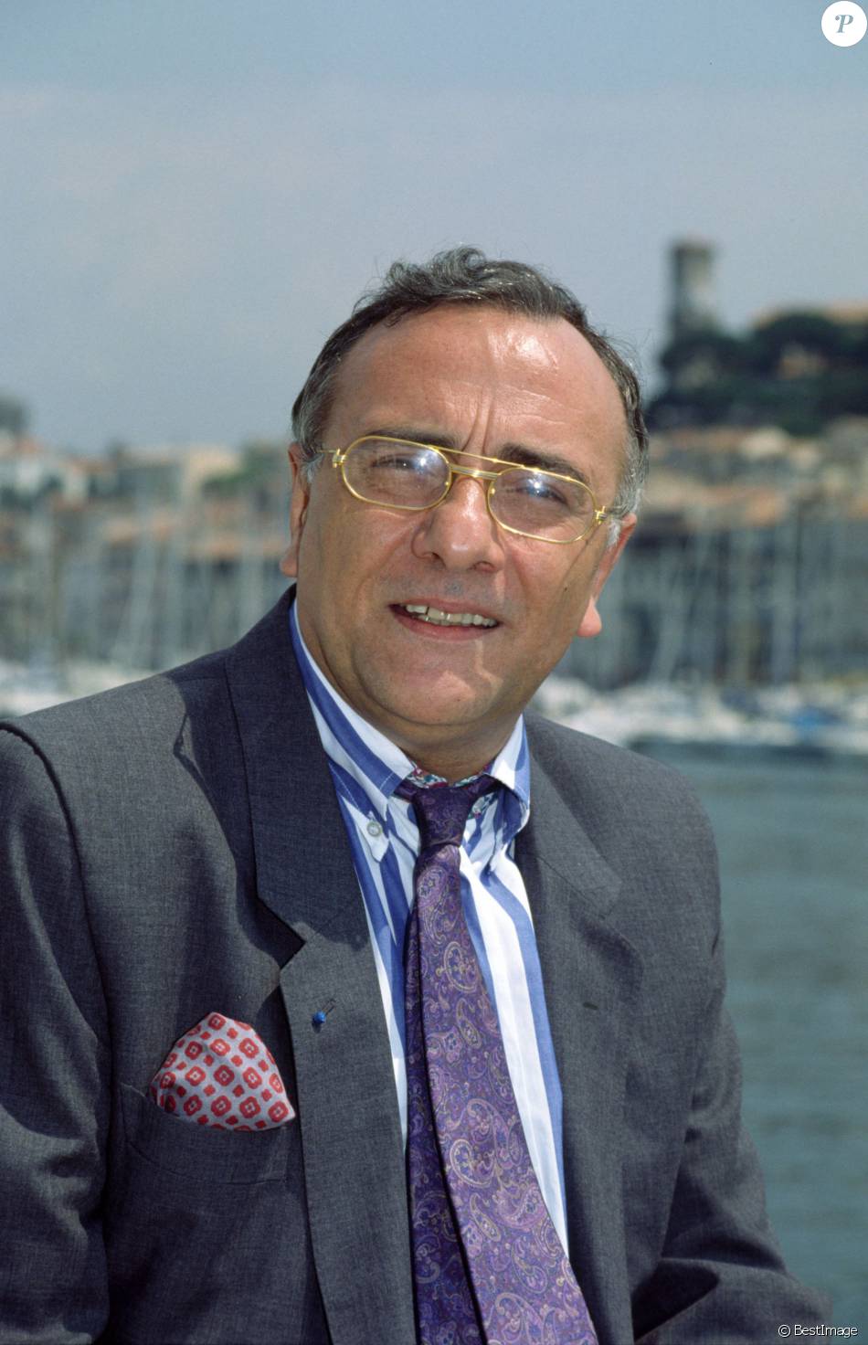 à Quel âge Est Mort Yves Mourousi Yves Mourousi, en 1991. - Purepeople