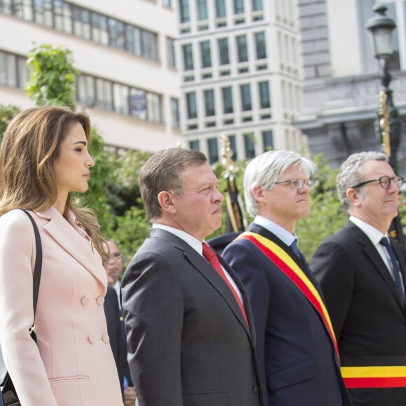 Le roi Abdallah II et la reine Rania de Jordanie sont accueillis au Palais Royal par le roi Philippe et la reine Mathilde de Belgique, pour une réception, à l'occasion d'une visite d'état de trois jours en Belgique. Bruxelles, 18 mai 2016.