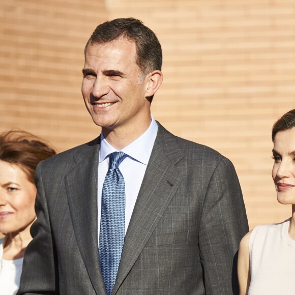 Le roi d'Espagne Felipe VI et la reine d'Espagne Letizia visitent l'Observatoire de la Spécificité à la Faculté des Sciences Sociales de Talavera de la Reina dans le cadre de la commémoration du quadricentenaire de la mort de Miguel de Cervantes. Talavera de la Reina, Espagne, le 18 mai 2016.18/05/2016 - Talavera de la Reina