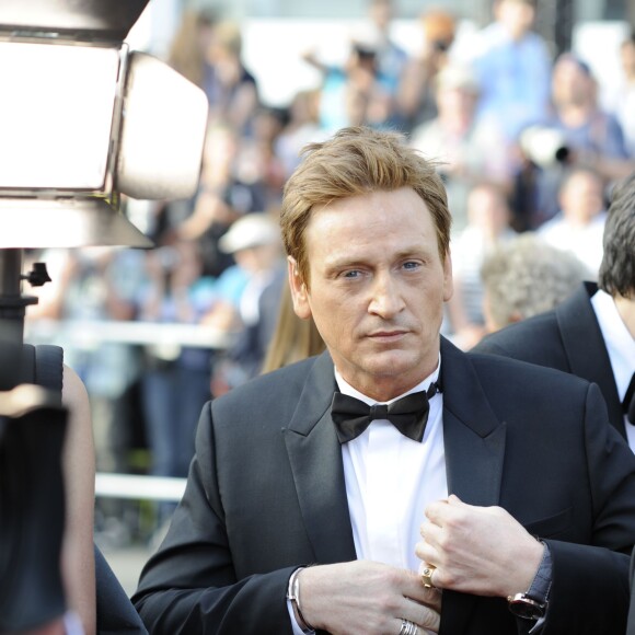 Benoît Magimel - Les people s'apprêtent à monter les marches du film "La Tête Haute" pour l'ouverture du 68ème Festival du film de Cannes, le 13 mai 2015.