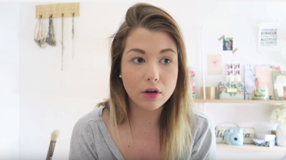 EnjoyPhoenix répond aux rumeurs et explique pourquoi elle a quitté Rose Carpet. Mai 2016.