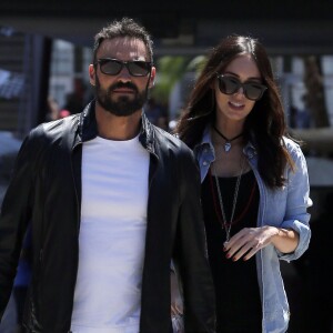 Megan Fox (enceinte) au '2016 Toyota Grand Prix Celebrity Race' avec son mari Brian Austin Green le 16 Avril 2016.