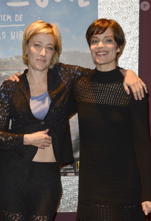 Valeria Bruni Tedeschi et Micaela Ramazzotti - Avant-première du film "Folles de Joie" au cinéma Gaumont Opéra à Paris le 30 mai 2016. © Coadic Guirec/Bestimage
