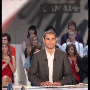 ALI BADDOU - GRAND JOURNAL SUR CANAL PLUS 05/04/2011 - Paris