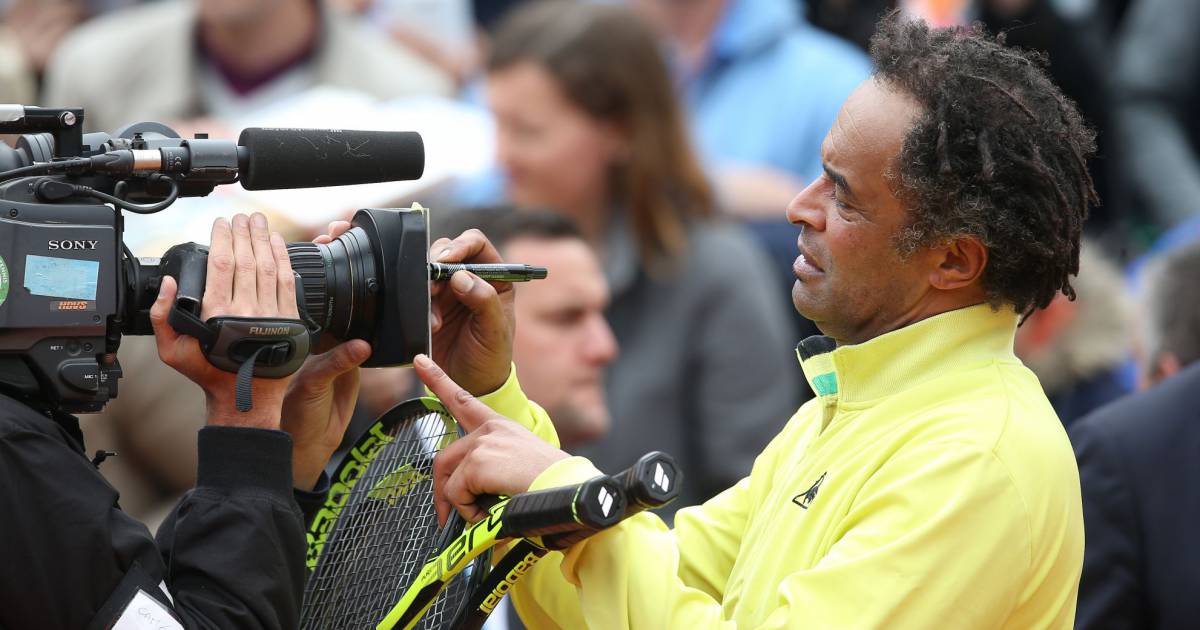 Yannick Noah à la finale dames aux internationaux de ...