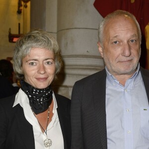 François Berléand et sa compagne Alexia Stresi - Générale de la pièce de théâtre "Le Mensonge" au Théâtre Edouard-VII à Paris, le 14 septembre 2015.