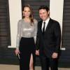 Hilary Swank et son compagnon Ruben Torres à la soirée "Vanity Fair Oscar Party" après la 88e cérémonie des Oscars à Beverly Hills, le 28 février 2016.