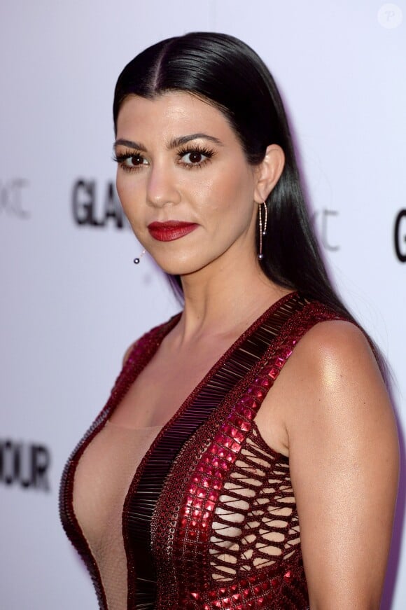 Kourtney Kardashian assiste aux Glamour Women of the Year Awards aux Berkeley Square Gardens. Londres, le 7 juin 2016.