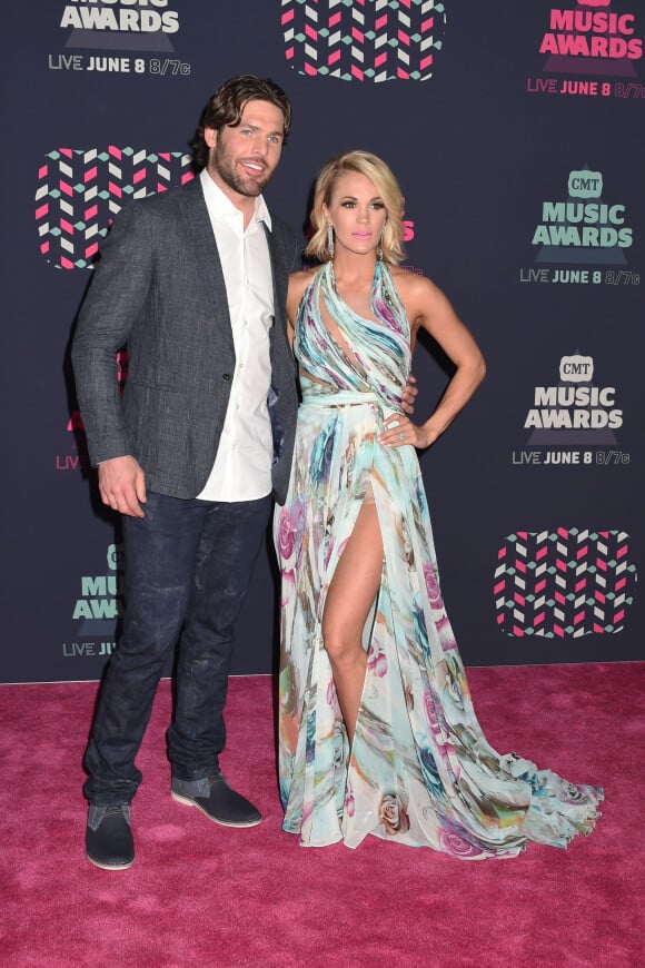 Mike Fisher et sa femme Carrie Underwood à la soirée CMT Music Awards à Bridgestone Arena à Nashville, le 8 juin 2016 © AdMedia via Bestimage