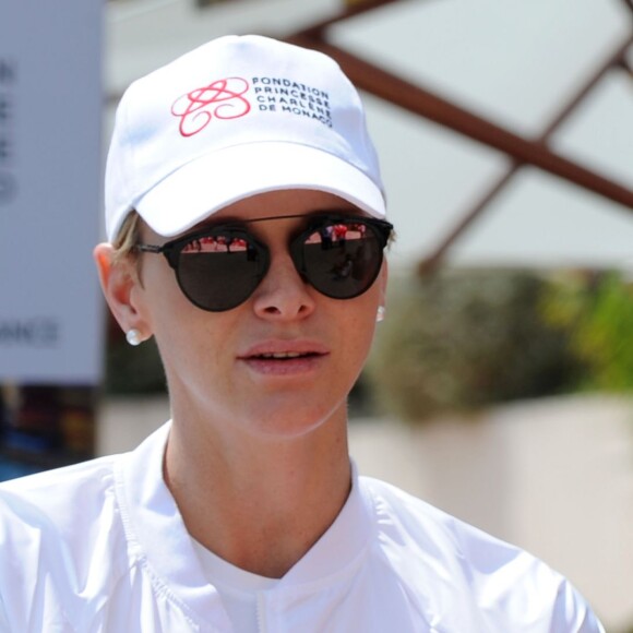 Exclusif - La princesse Charlene de Monaco et sa Fondation organisaient le 6 juin 2016 sur la plage du Larvotto une nouvelle journée d'action du programme Water Safety pour la prévention de la noyade, avec l'aide de grands champions comme Alain Bernard et Pierre Frolla. © Bruno Bebert / Pool restreint Monaco / Bestimage - Crystal - Visual