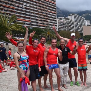 Exclusif - La princesse Charlene de Monaco et sa Fondation organisaient le 6 juin 2016 sur la plage du Larvotto une nouvelle journée d'action du programme Water Safety pour la prévention de la noyade, avec l'aide de grands champions comme Alain Bernard et Pierre Frolla. © Bruno Bebert / Pool restreint Monaco / Bestimage - Crystal - Visual