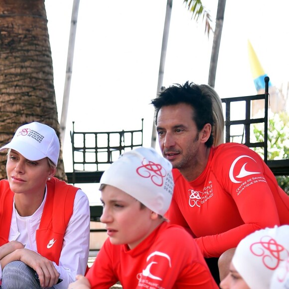 Exclusif - La princesse Charlene de Monaco et sa Fondation organisaient le 6 juin 2016 sur la plage du Larvotto une nouvelle journée d'action du programme Water Safety pour la prévention de la noyade, avec l'aide de grands champions comme Alain Bernard et Pierre Frolla. © Bruno Bebert / Pool restreint Monaco / Bestimage - Crystal - Visual