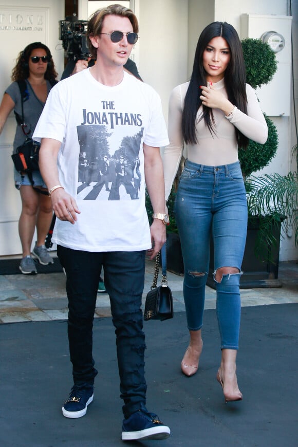 Jonathan Cheban et Kamilla Osman à Beverly Hills, le 17 mars 2016.