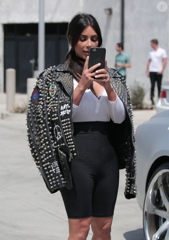 Kim Kardashian est allée à un rendez-vous d'affaires avec la compagnie SnapChat à Santa Monica, le 31 mai 2016