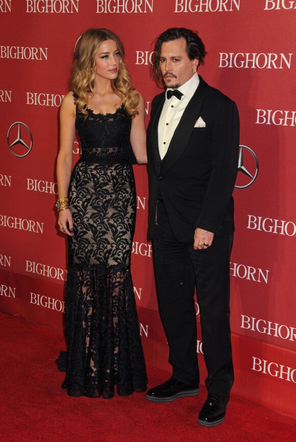 Johnny Depp et sa femme Amber Heard - People à la 27ème soirée annuelle du Festival du film de Palm Springs au "Convention Center" à palm springs le 2 janvier 2016.