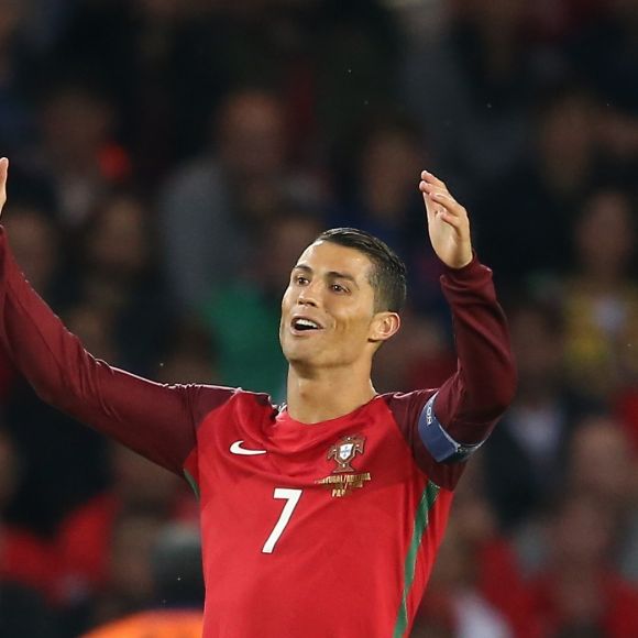 CR7 à la peine ! Cristiano Ronaldo lors du match Portugal - Autriche au Parc des Princes. Paris, le 18 juin 2016. © Cyril Moreau/Bestimage