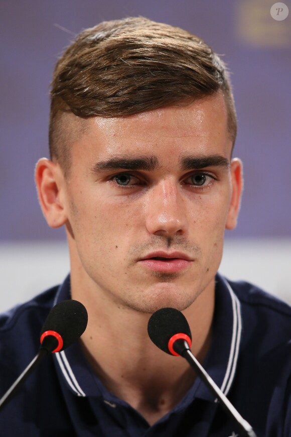 Antoine Griezmann - Conférence de presse des joueurs de l'équipe de France à Ribeirao Preto au Brésil le 16 juin 2014.