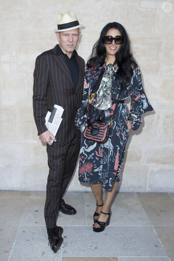 Paul Simonon et sa femme Serena Rees arrivent au Palais-Royal pour assister au défilé Louis Vuitton. Paris, le 23 juin 2017. © Olivier Borde / Bestimage