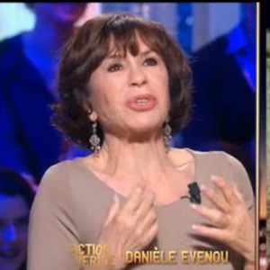 Danièle Evenou parle de chrirurgie esthétique dans Action ou vérité sur TF1, le 24 juin 2016.