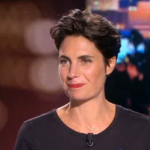 Danièle Evenou parle de chrirurgie esthétique dans Action ou vérité sur TF1, le 24 juin 2016.