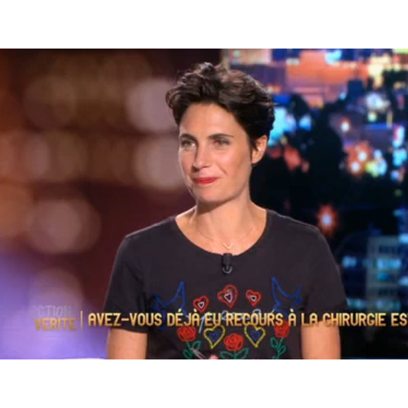 Danièle Evenou parle de chrirurgie esthétique dans Action ou vérité sur TF1, le 24 juin 2016.