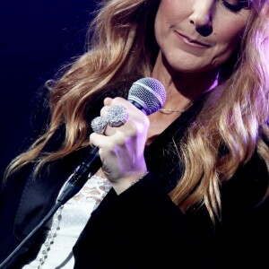 Céline Dion en concert à l'AccorHotels Arena à Paris, le 24 juin 2016. C'est le premier de ses concerts qui auront lieu du 24 juin au 9 juillet 2016. ©Dominique Jacovides/Bestimage