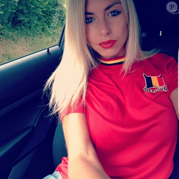 Stéphanie Clerbois (SS4), supportrice des Belges lors de l'Euro 2016.