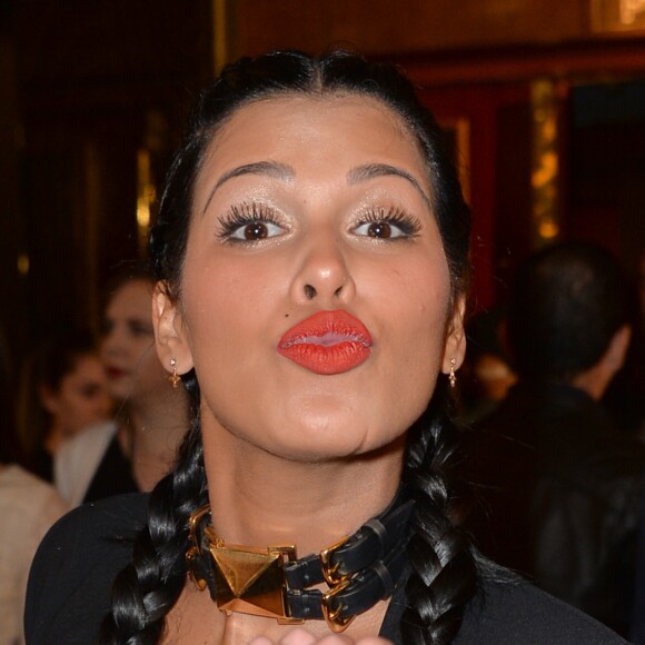 Ayem Nour enceinte à la cérémonie des Melty Future Awards 2016 au Grand Rex à Paris, le 16 février 2016. © Veeren/Bestimage16/02/2016 - Paris