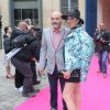Christian Louboutin et Rossy de Palma - Défilé Schiaparelli (collection haute couture automne-hiver 2016/2017), place Vendôme. Paris, le 4 juillet 2016.