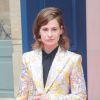 Héloïse Letissier (Christine and the Queens) - Défilé Schiaparelli (collection haute couture automne-hiver 2016/2017), place Vendôme. Paris, le 4 juillet 2016.